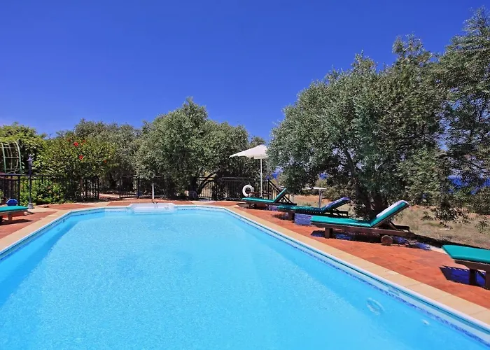 Marilena Sunset 1 * Pomos